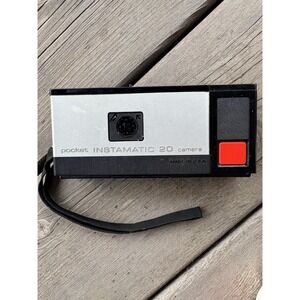 Vintage 1970's Kodak Pocket Instamatic 20 Camera w/ Wrist Strap Untested
